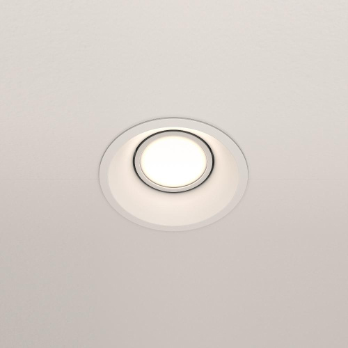 Встраиваемый светильник Maytoni Dot DL028-2-01W