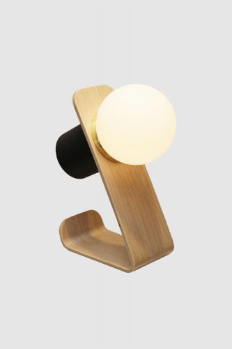 Настольный светильник 007658