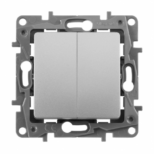 Переключатель двухклавишный Legrand Etika 10A 250V алюминий 672412