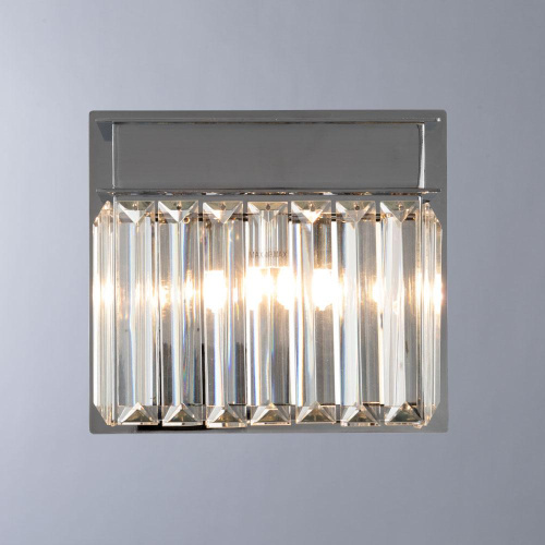 Настенный светильник Divinare Charlie 6817/02 AP-1 Настенный светильник Divinare Charlie 6817/02 AP-1