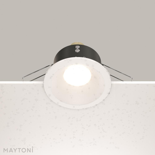 Встраиваемый светильник Maytoni Zoom DL032-2-01W