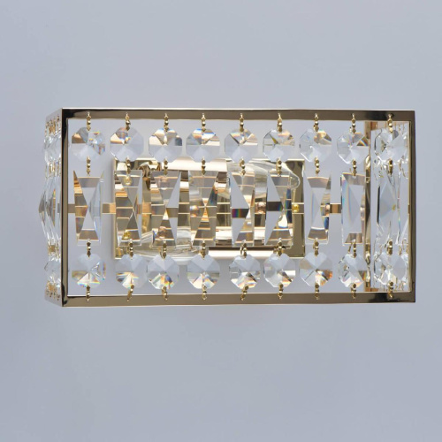 Настенный светильник MW-Light Монарх 121021902