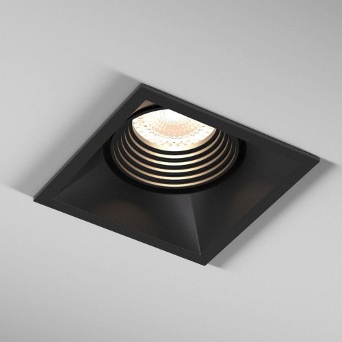 Встраиваемый светильник Elektrostandard Punto 25017/01 a065473 Встраиваемый светильник Elektrostandard Punto 25017/01 a065473