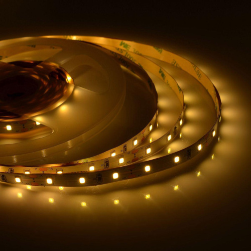 Светодиодная лента Apeyron 4,8W/m 60LED/m 5050SMD теплый белый 1M 10-66 Светодиодная лента Apeyron 4,8W/m 60LED/m 5050SMD теплый белый 1M 10-66