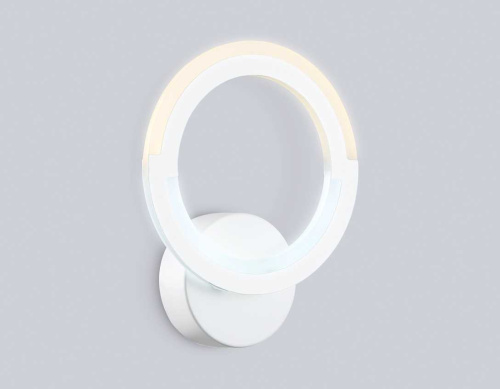 Светильник светодиодный настенный Ambrella light ACRYLICA FA8946 Светильник светодиодный настенный Ambrella light ACRYLICA FA8946