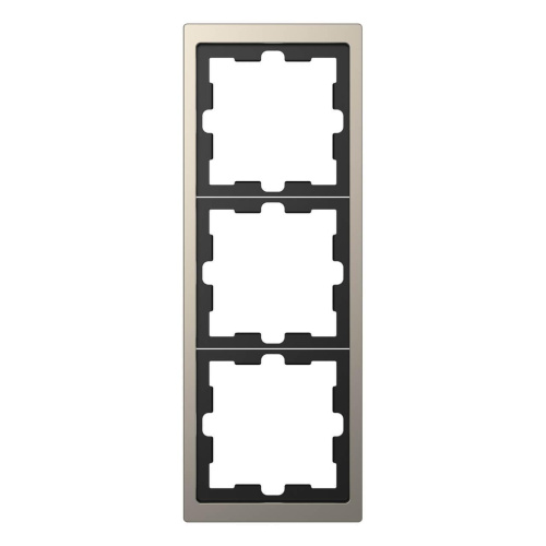 Рамка 3-постовая Schneider Electric Merten D-Life MTN4030-6550
