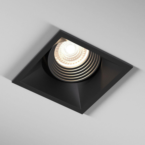 Встраиваемый светильник Elektrostandard Punto 25017/01 a065473 Встраиваемый светильник Elektrostandard Punto 25017/01 a065473