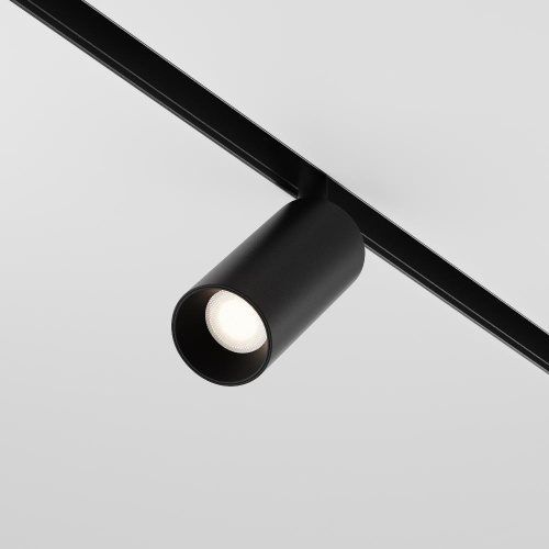 Трековый светодиодный светильник Maytoni Technica Focus Led TR032-2-5W3K-W-B