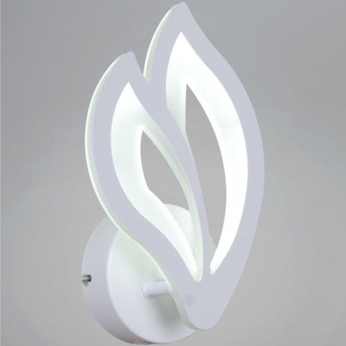 Бра Reluce 05100-0.2-01 WH