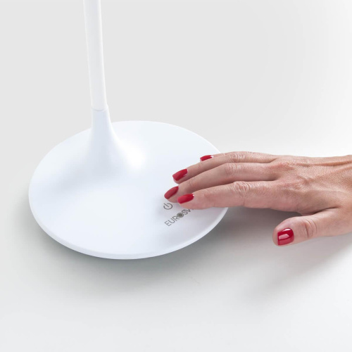 Настольная лампа Eurosvet Urban 80422/1 белый