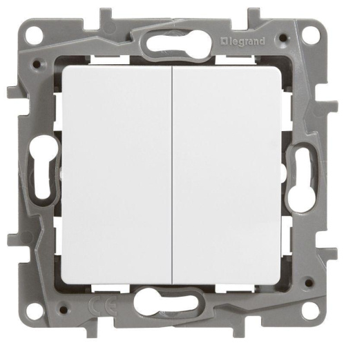 Выключатель двухклавишный Legrand Etika с подсветкой 10A 250V белый 672204