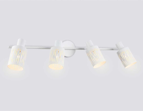 Настенно-потолочный спот Ambrella light TRADITIONAL TR8666 Настенно-потолочный спот Ambrella light TRADITIONAL TR8666