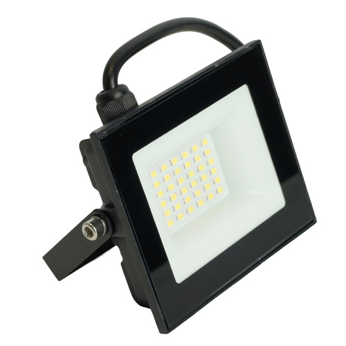 Светодиодный прожектор SAFFIT SFL51-50 IP65 50W 6500K черный 51194 Светодиодный прожектор SAFFIT SFL51-50 IP65 50W 6500K черный 51194