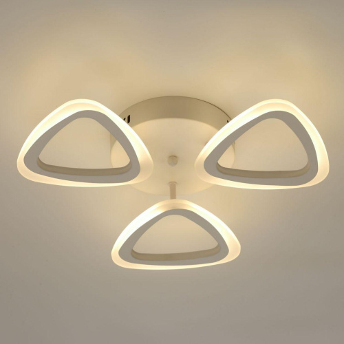 Потолочная светодиодная люстра De Markt City Мадлен 424012903 Потолочная светодиодная люстра De Markt City Мадлен 424012903