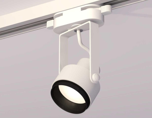 Комплект трекового светильника Ambrella light Track System XT (C6601, N6121) XT6601020