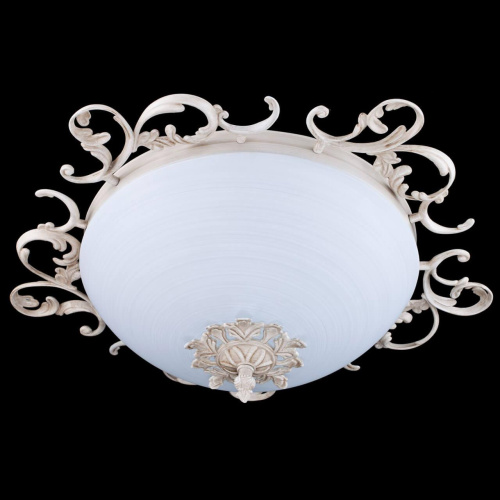 Потолочный светильник Maytoni Speria C900-CL-03-W