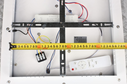 Потолочный светодиодный светильник Omnilux Brunico OML-08527-182