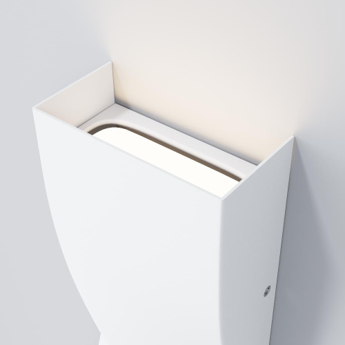 Уличный настенный светодиодный светильник Maytoni Twist O040WL-L11W3K Уличный настенный светодиодный светильник Maytoni Twist O040WL-L11W3K