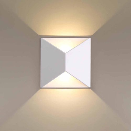 Уличный настенный светодиодный светильник Odeon Light Hightech Tibro 3909/10WL Уличный настенный светодиодный светильник Odeon Light Hightech Tibro 3909/10WL
