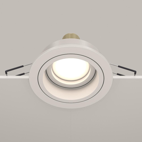 Встраиваемый светильник Maytoni Akron DL025-2-01W