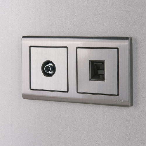 Рамка на 2 поста Werkel Metallic глянцевый никель W0021602 4690389159039 Рамка на 2 поста Werkel Metallic глянцевый никель W0021602 4690389159039