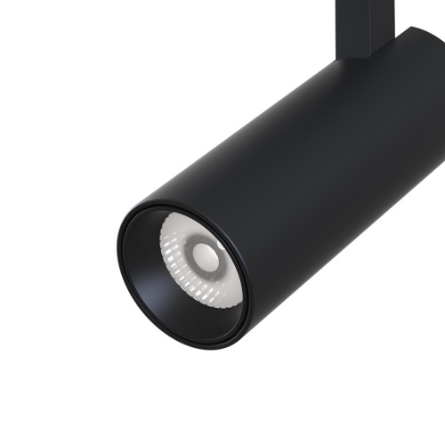 Трековый светодиодный светильник для магнитного шинопровода Maytoni Track Lamps TR019-2-10W3K-B Трековый светодиодный светильник для магнитного шинопровода Maytoni Track Lamps TR019-2-10W3K-B