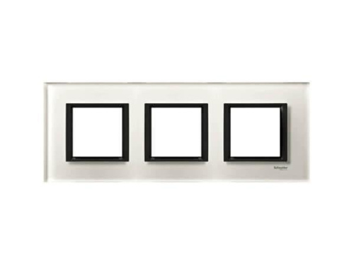 Рамка 3-постовая Schneider Electric Unica Class MGU68.006.7C2