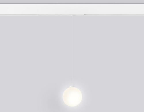 Трековый светодиодный светильник Ambrella Light Track System Magnetic 220V GL1441