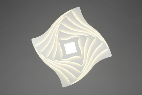 Потолочная светодиодная люстра Omnilux Benevello OML-07807-248