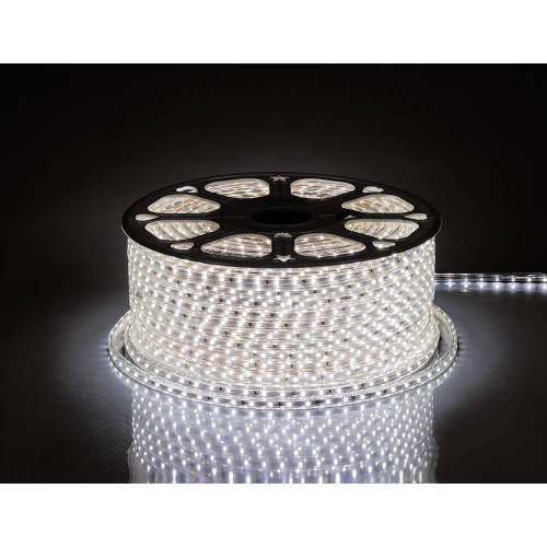 Светодиодная влагозащищенная лента Feron 4,4W/m 60LED/m 2835SMD холодный белый 100M LS704 26243 Светодиодная влагозащищенная лента Feron 4,4W/m 60LED/m 2835SMD холодный белый 100M LS704 26243