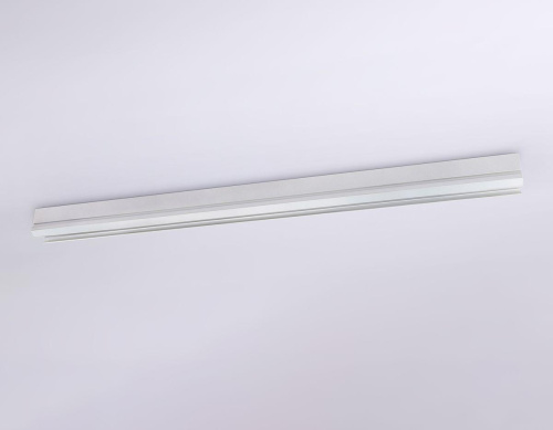 Корпус в натяжной потолок для накладного шинопровода Ambrella Light Track System Magnetic 220V GL1014