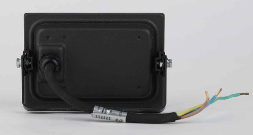 Прожектор светодиодный ЭРА 50W 3000К LPR-021-0-30K-050 Б0043562