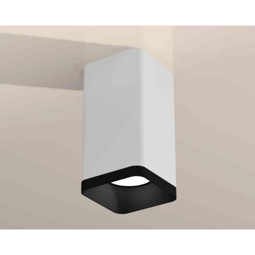 Комплект накладного светильника Ambrella light Techno Spot XS7820002 SWH/SBK белый песок/черный песок (C7820, N7702) Комплект накладного светильника Ambrella light Techno Spot XS7820002 SWH/SBK белый песок/черный песок (C7820, N7702)