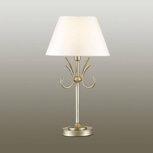 Настольная лампа Lumion Mildred 4437/1T