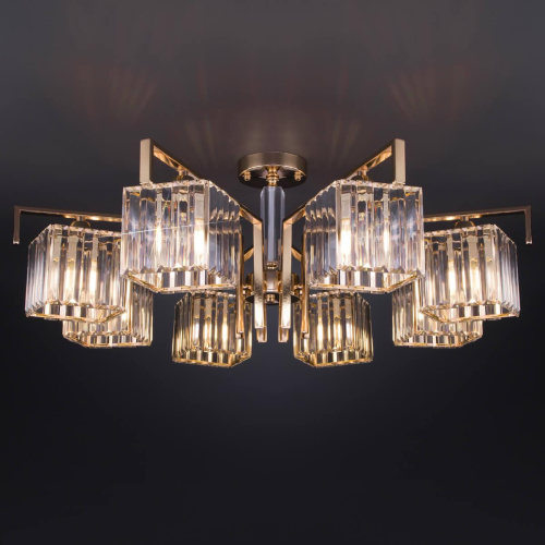 Потолочная люстра Eurosvet April 10117/8 золото/прозрачный хрусталь Strotskis