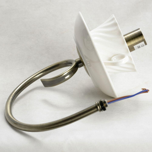 Подвесная люстра Lussole Lgo Salton GRLSP-8188 Подвесная люстра Lussole Lgo Salton GRLSP-8188