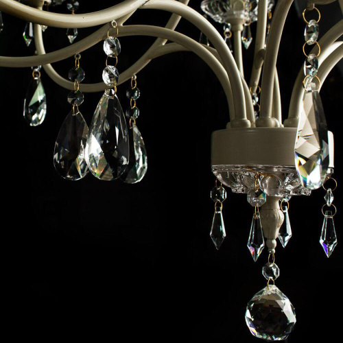 Подвесная люстра Arte Lamp Veil A3082LM-8WG Подвесная люстра Arte Lamp Veil A3082LM-8WG
