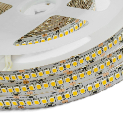 Светодиодная лента Apeyron 26W/m 240LED/m 2835SMD холодный белый 5M 00-302 Светодиодная лента Apeyron 26W/m 240LED/m 2835SMD холодный белый 5M 00-302