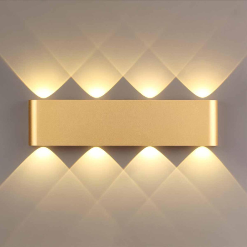 Настенный светодиодный светильник Odeon Light Magnum 3893/8WL