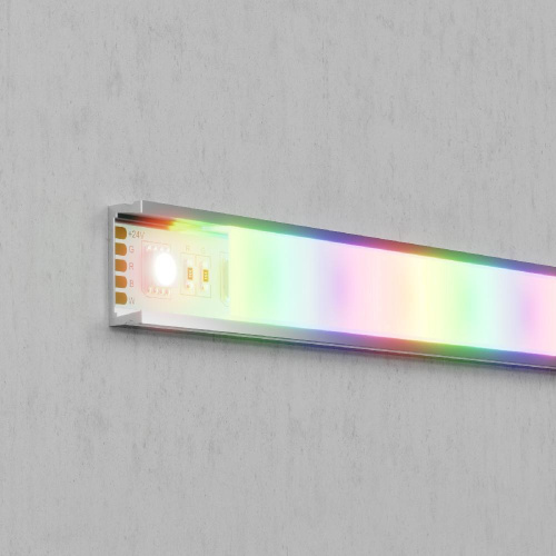 Светодиодная лента Maytoni Technical 19,2W/m 60LED/m 5050SMD 5M дневной белый 10180 Светодиодная лента Maytoni Technical 19,2W/m 60LED/m 5050SMD 5M дневной белый 10180