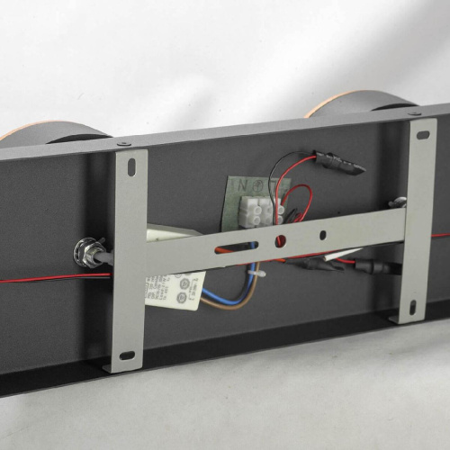 Светодиодный спот Lussole Loft LSP-8018 Светодиодный спот Lussole Loft LSP-8018