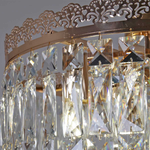 Люстра Reluce 90329-0.3-08 FGD