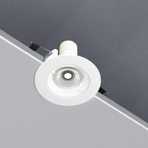 Встраиваемый светильник Elektrostandard 25056/01 a067708 Встраиваемый светильник Elektrostandard 25056/01 a067708