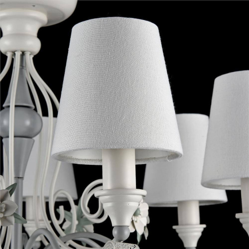 Подвесная люстра Maytoni Floret ARM790-PL-07-W Подвесная люстра Maytoni Floret ARM790-PL-07-W