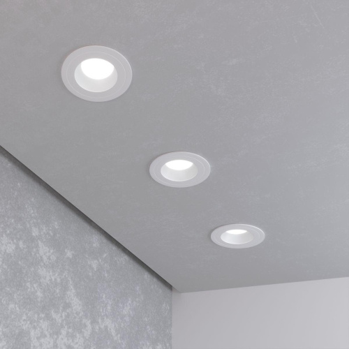 Встраиваемый светильник Elektrostandard 122 MR16 серебро/белый a053353 Встраиваемый светильник Elektrostandard 122 MR16 серебро/белый a053353