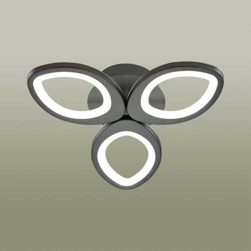 Потолочная светодиодная люстра Lumion Lulu 4575/60CL