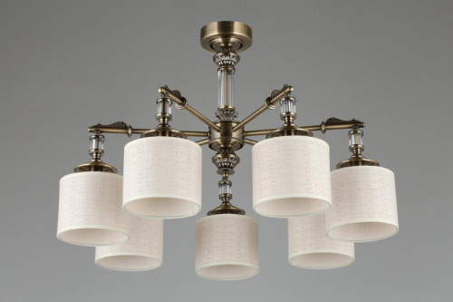 Потолочная люстра Omnilux Rovigo OML-64307-07