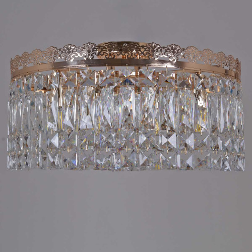 Люстра Reluce 90329-0.3-08 FGD