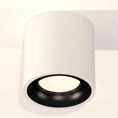 Комплект накладного светильника Ambrella light Techno Spot XS7531021 SWH/PBK белый песок/черный полированный (C7531, N7011) Комплект накладного светильника Ambrella light Techno Spot XS7531021 SWH/PBK белый песок/черный полированный (C7531, N7011)
