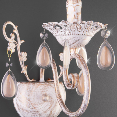 Бра Eurosvet 10009/1 золото с белым Бра Eurosvet 10009/1 золото с белым